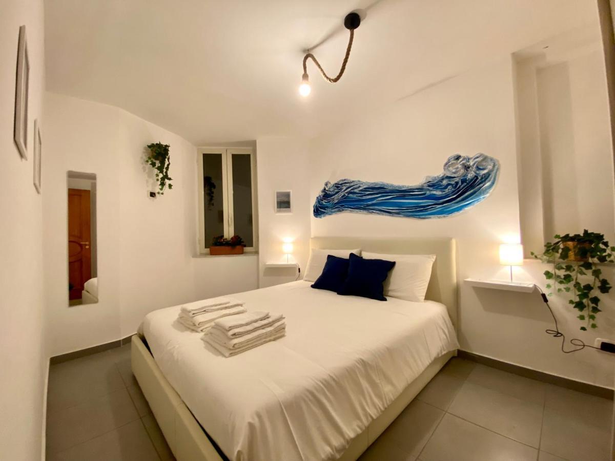 Appartement Casa Con Terrazzo In Centro à Naples Extérieur photo