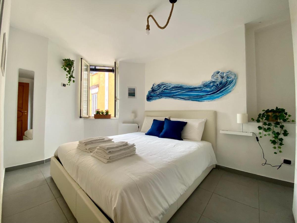 Appartement Casa Con Terrazzo In Centro à Naples Extérieur photo